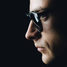 Лоран Смелых